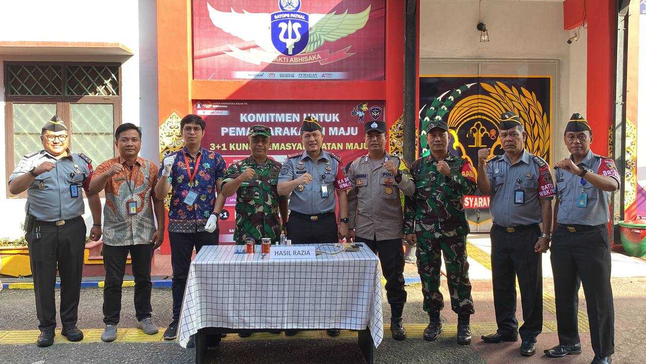 Geledah Kamar Gabungan dan Tes Urine Dadakan Terhadap Petugas dan WBP Lapas Narkotika Samarinda