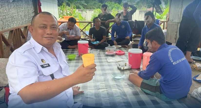 Hasil Ketahanan Pangan Dinikmati Bersama, Kalapas Narkotika Samarinda Apresiasi Kegiatan Kemandirian Warga Binaan