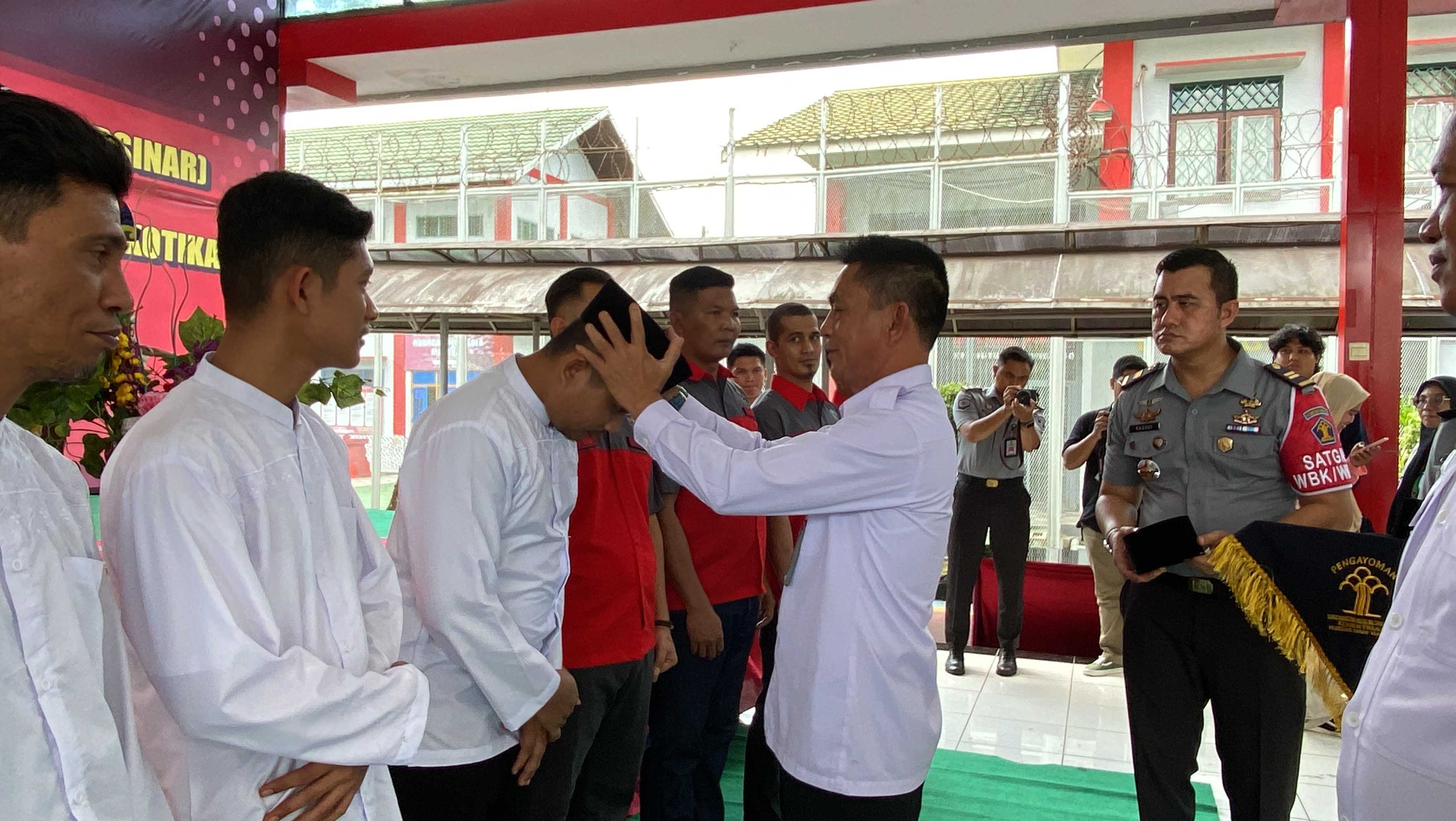 Kukuhkan Duta Guru Mengaji Lapas Narkotika Samarinda Dirwatkeshab Bangga Atas Capaian Warga Binaan