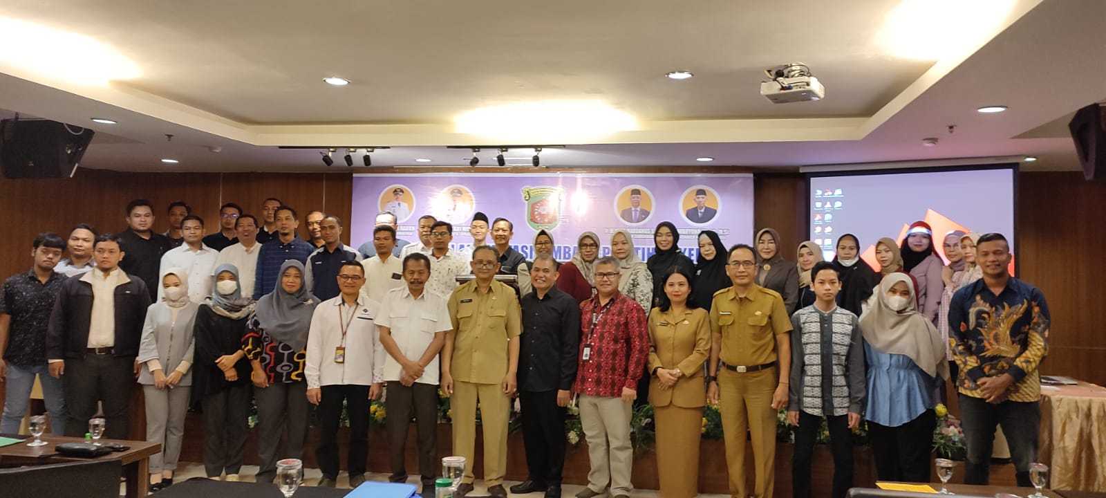 Kasubsi Bimker dan Pengelolaan Hasil Kerja Lapas Narkotika Samarinda Menghadiri Sosialisasi Akreditasi LPK Se-Kota Samarinda
