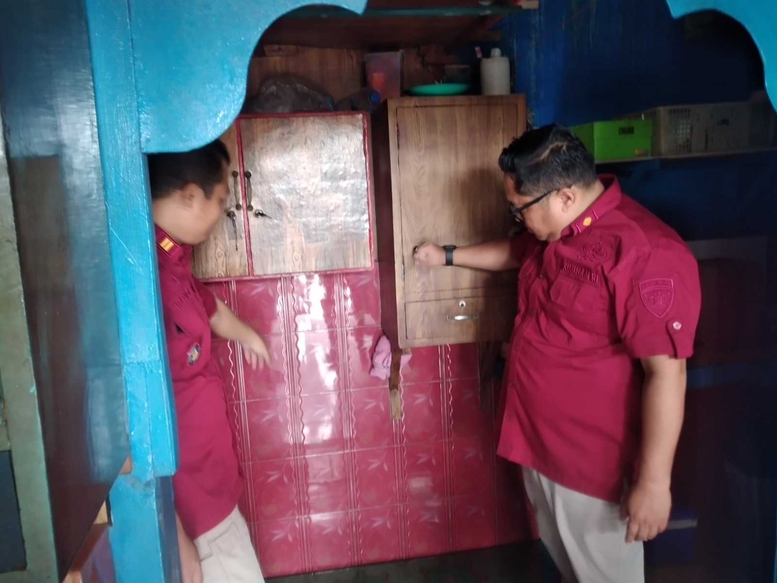 Tutup Akhir Pekan Jajaran Pengamanan Lapas Narkotika Samarinda Laksanakan Deteksi Dini Gangguan Kamtib