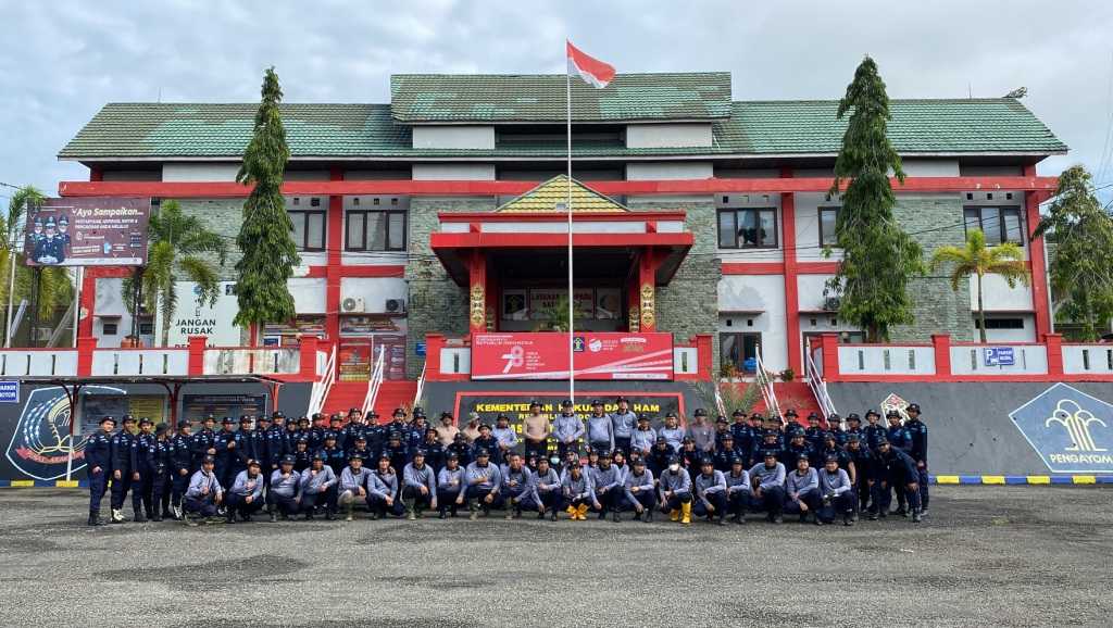 Tutup FMD Hari Ke-4 Lapas Narkotika Samarinda Bangun Solidaritas Petugas Pengamanan Dengan Melaksanakan Lintas Medan