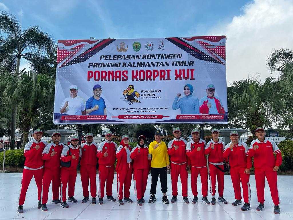 Petugas Lapas Narkotika Samarinda Ikuti Pelepasan Atlet Kontingen Prov Kaltim Pada Pornas Korpri XVI