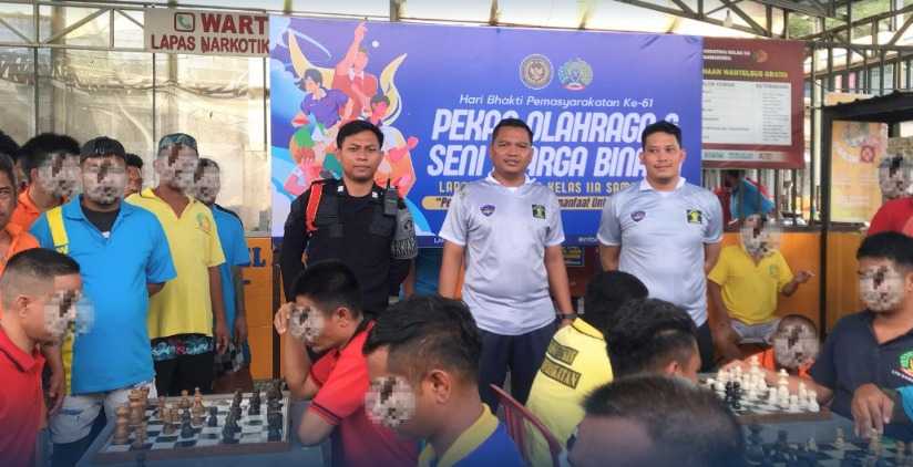 Dalam rangka merayakan Hari Bhakti Pemasyarakatan yang ke-61, Lapas Narkotika Samarinda menyelenggarakan berbagai kegiatan perlombaan yang melibatkan seluruh warga binaan