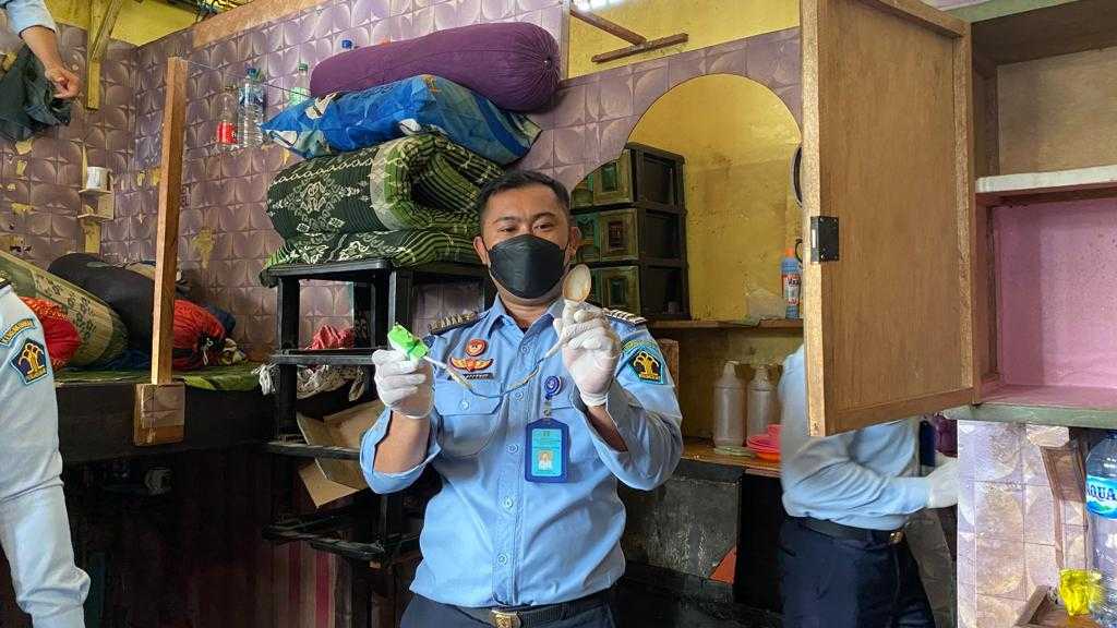 Sidak Blok Hunian Narapidana, Ini Temuan Petugas Lapas Narkotika Samarinda